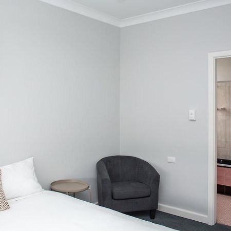 Five Island Hotel Cringila 외부 사진