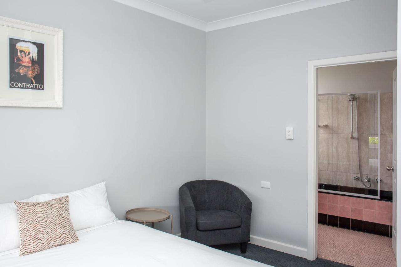 Five Island Hotel Cringila 외부 사진